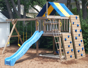 Jungle Fort Swingset with Rock Wall